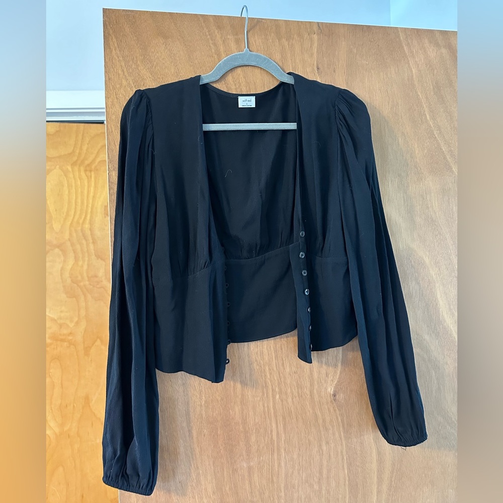 Aritzia Button Up blouse